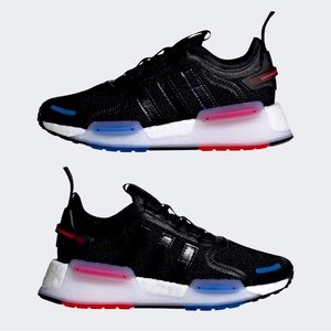 Adidas original NMD V3, big kids size 6 1/2, women’s size 8